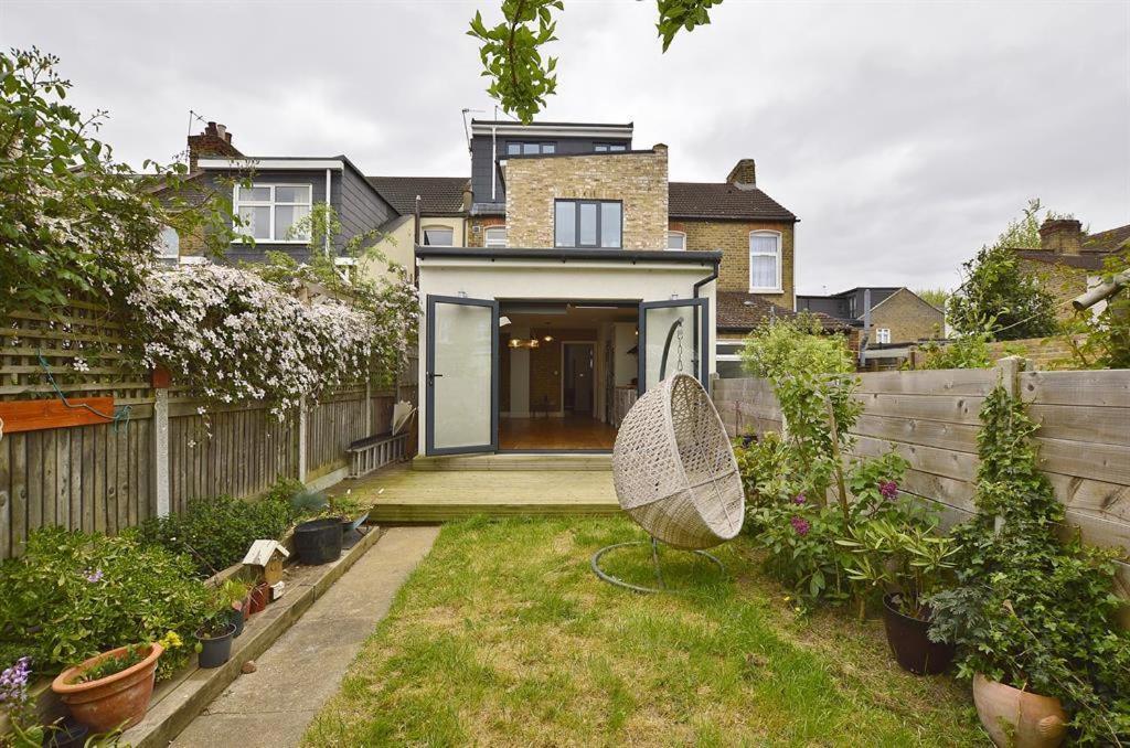 Contemporary 3 Bed House With Spacious Garden Close To Stratford & Canary Wharf London Kültér fotó